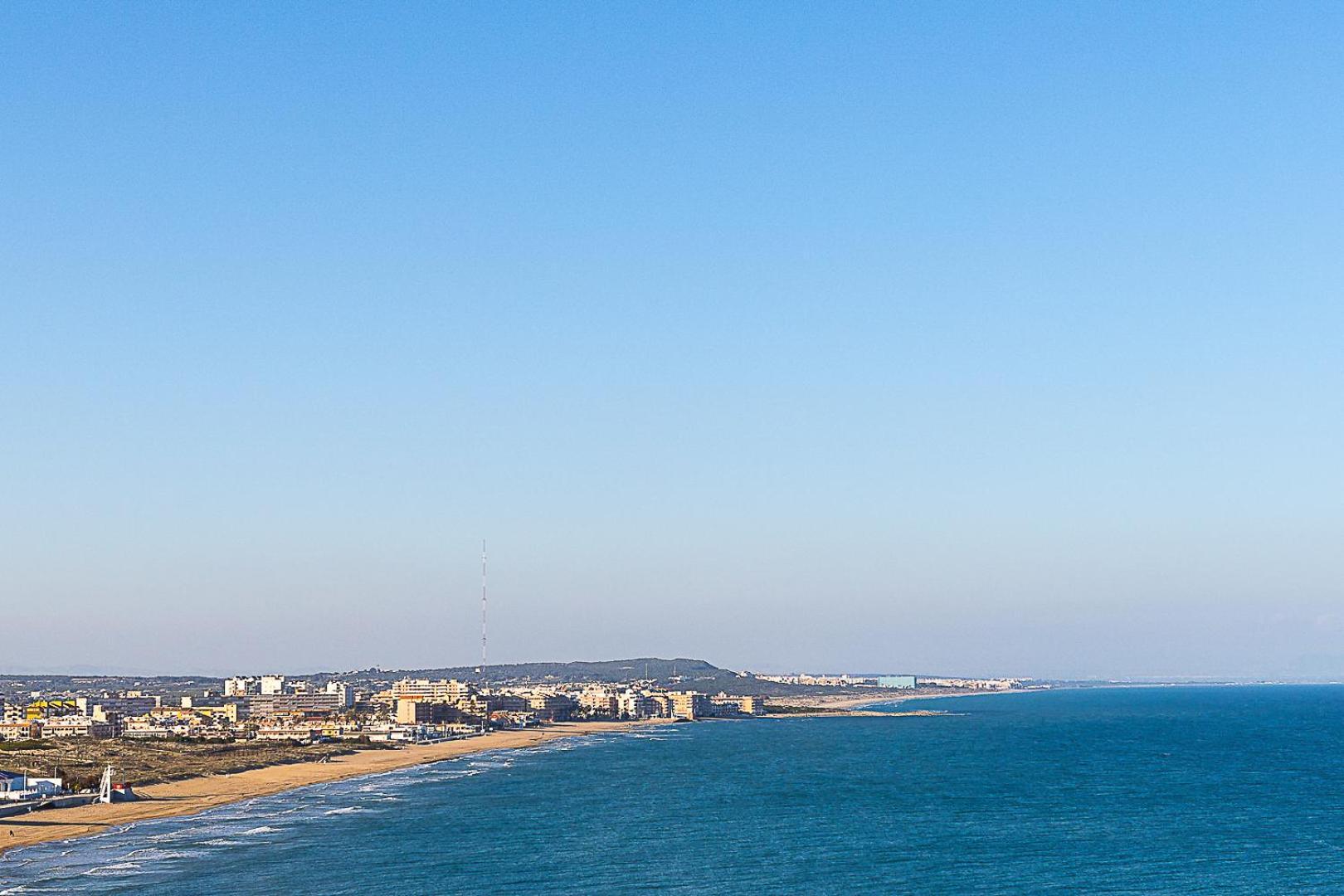 شقة Miramar Magic Sea & Sunrise View تورّيفيِخا المظهر الخارجي الصورة