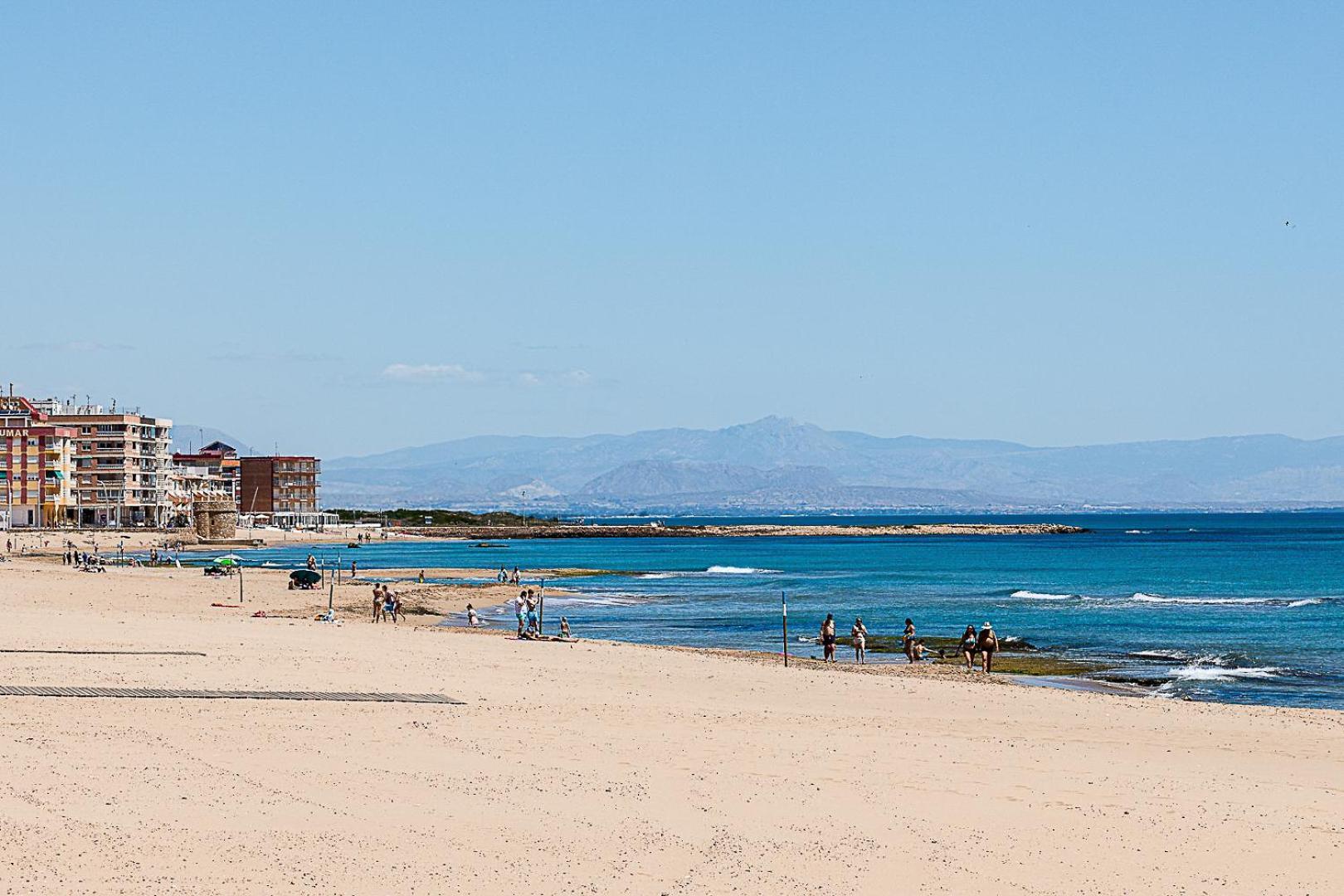 شقة Miramar Magic Sea & Sunrise View تورّيفيِخا المظهر الخارجي الصورة