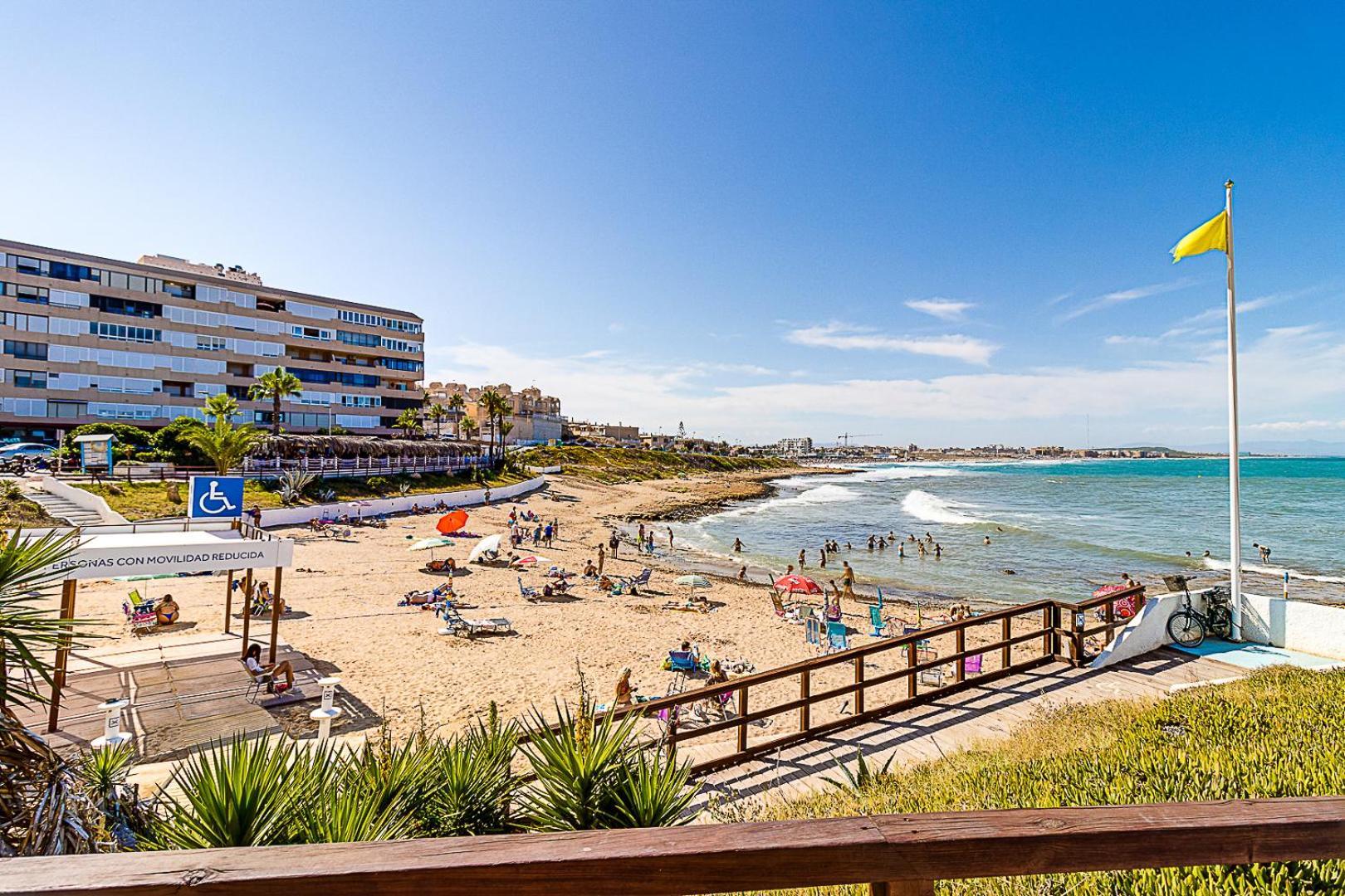 شقة Miramar Magic Sea & Sunrise View تورّيفيِخا المظهر الخارجي الصورة