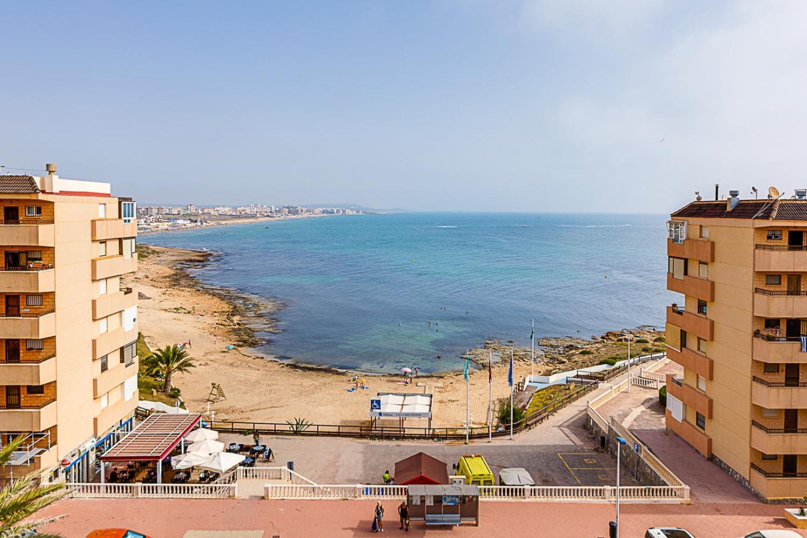 شقة Miramar Magic Sea & Sunrise View تورّيفيِخا المظهر الخارجي الصورة