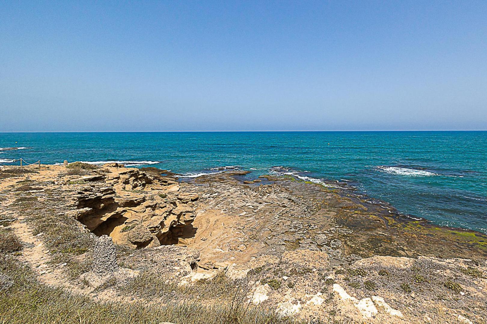 شقة Miramar Magic Sea & Sunrise View تورّيفيِخا المظهر الخارجي الصورة